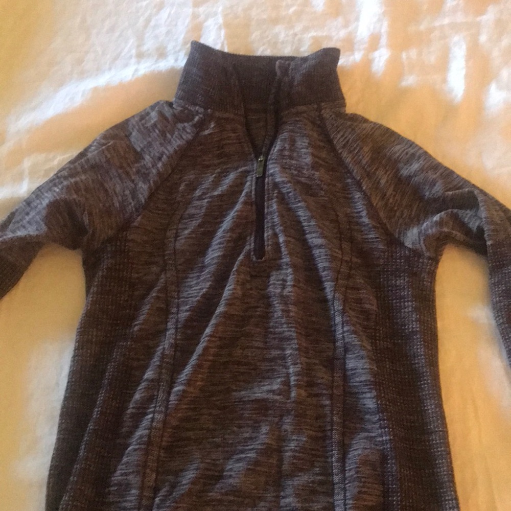Lululemon long sleeved half zip.